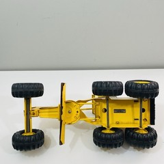 Vintage 1960’s-1970’s Tonka Yellow Metal Pressed Steel Road Grader Tractor 17″