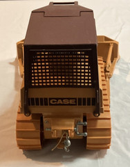 1/16 Case International 1550 Dozer With Blade, Brush Guard, And Winch