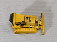 HO Scale ?? Norscot – CAT D5M Track-Type Tractor