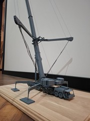 Liebherr LTM 11200-9.1 1/72 Premium Resin Model Kit | 3D Printed | Axon3D