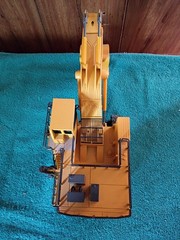 1:50 scale diecast komatsu pc3000 super excavator in mint condition