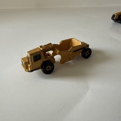 ERTL Replica Mighty Movers Caterpillar Micro Size Construction Sets