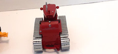 1:50 INTERNATIONAL HARVESTER TD-24 Crawler w/ LeTourneau Carryall Model LP
