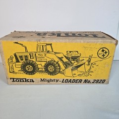 1960s Tonka Mighty Loader No. 2920 Pressed Steel Mound Minn w Box USA