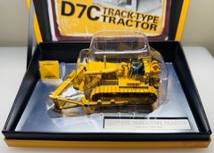 DM 1:50 CAT D7C Caterpillar tracked bulldozer alloy vehicle shovel model 85577