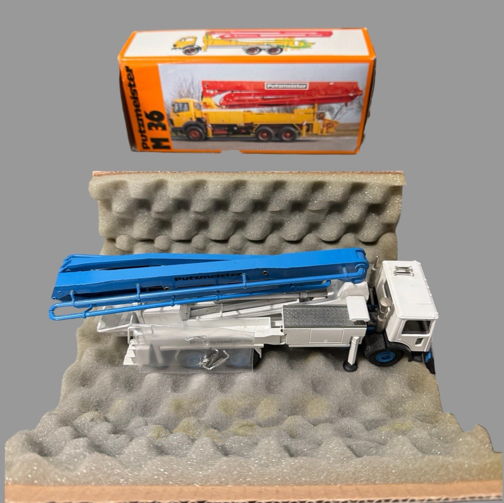 Conrad M 36 BP 1297 Putzmeister Germany Concrete Pumper Toy Truck Original Box