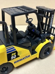 Used No Box Komatsu Model FH 50-2 Forklift 1/24 Scale Die Cast Model Cargo Ship
