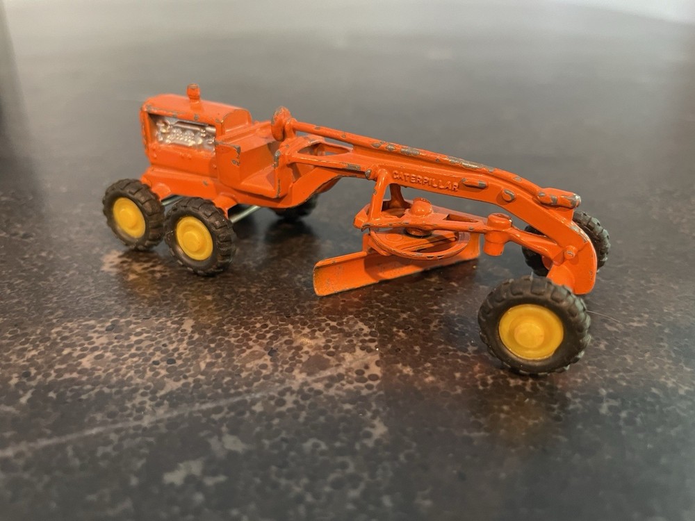 Zylmex #8102 Caterpillar Motor Grader Diecast Construction Vehicle 1970’s