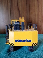 1:50 scale diecast komatsu pc3000 super excavator in mint condition