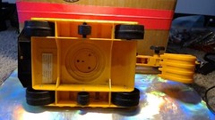 2011 Wayear Super Digger Excavator Yellow Metal/Plastic China Toy Wheel Base 8″