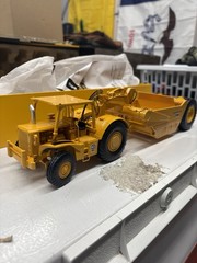 Cat 660 Scraper 1:48 Scale Die Cast Model