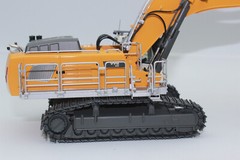 WSI 64-2011 Liebherr R 998 Kobi Crawler Excavator 1:50 New with Original Box