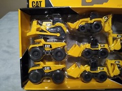 Caterpillar 8 Equipment Toy Backhoe Bull Dozer Excavator Wheel Loader Dump Truck