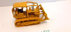 1:50 INTERNATIONAL HARVESTER TD-15 CRAWLER/DOZER W/Blade/Rops~ First Gear IH