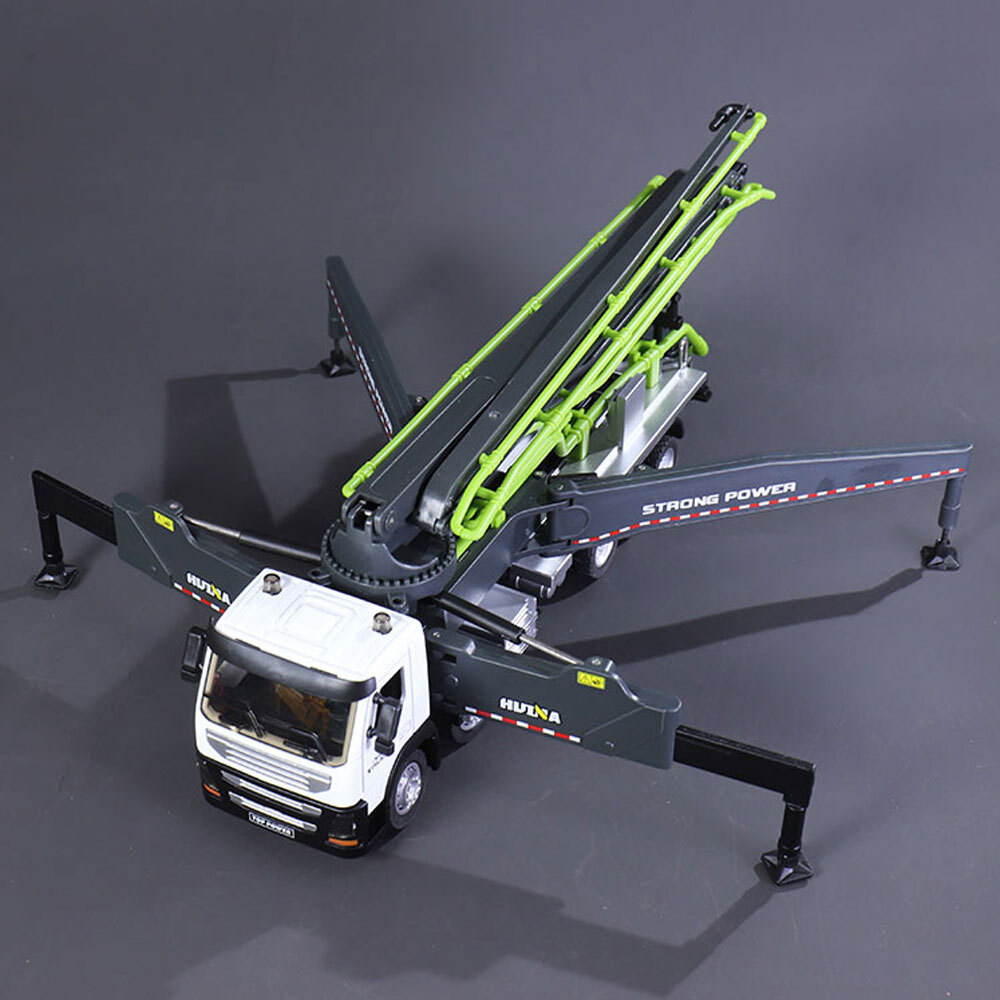 1:50 Concrete Pump Truck Model Toy Construction Vehicle Diecast Toy Car Grey