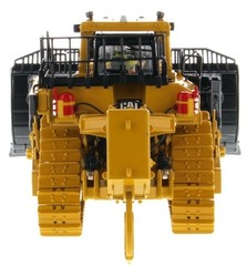 DIECAST MASTERS,Bull CATERPILLAR D11T CD with driver and metal box, 1/50, DCM…
