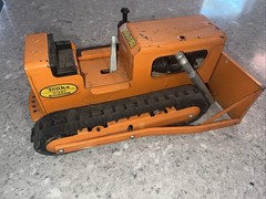 1960s TONKA TOYS Giant Bulldozer Vintage Orange Pressed Steel Toy Tractor
