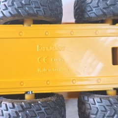 Bruder CAT Skid Steer Loader Construction Toy Vehicle Yellow Made in Germany