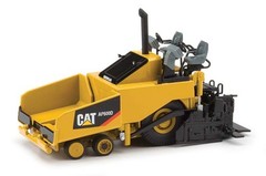 Norscot 55259 Caterpillar AP600D Wheel Paver 1/50 O scale MIB