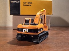 NZG Caterpillar Diecast Cat 325C L Excavator Kokosing 1:50 Scale Model #515
