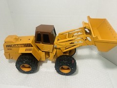 ERTL CASE W30 Front End Loader Die-cast Steel 1:16 Scale Excellent Condition