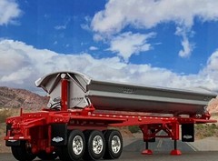 1/64 DCP SILVER/RED SMITHCO TRI-AXLE SIDE DUMP TRAILER