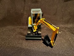 New In Box B37 Yamaha JOAL Die Cast Metal Compact Mini Excavator 1:35 With box