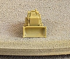 One 1/160 N scale Caterpillar D8 bulldozer, yellow! EXCLUSIVE!