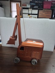 Vintage 1950s Structo Construction Steam Shovel – All Original Pressed Steel
