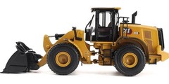 CAT Caterpillar 950 Wheel Loader High Line Series 1/50 Model by Diecast Masters