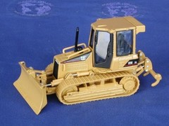Caterpillar D5G XL Track-Type Tractor with ripper