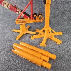 2 VTG Shinsei Mini Power Climbing Cranes Hitachi Power Reach Scale 1:70 Japan