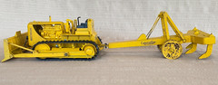 1950s Reuhl D7 Caterpillar Diesel Toy & Towed Ripper 1/24 Scale