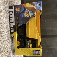 Tonka Steel Classics 952 Mighty Dump Truck Metal Yellow/Black Unopened Box