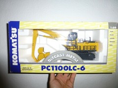 Komatsu PC1100LC-6 Joal Bivalva Spoon Excavator 1:50 NIB no nzg.