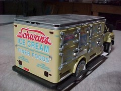 1/24 GMC Truck – DG Productions / SCHWAN’S Ice Cream & Food Coin Bank