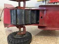 VINTAGE 1960’S RED TONKA TOYS SANDLOADER TOY VERY NICE