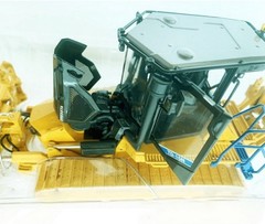 1/35 Scale LIUGONG DRESSTA TD-16N DOZER Diecast Model Toy Gift NIB
