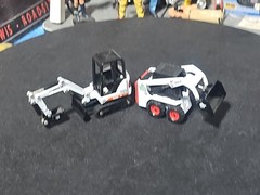 VINTAGE ERTL 1/50 Bobcat Lot OF 2 S753 Skid Steer Loader S325 Excavator NICE