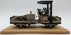 Ingersoll-Rand 13241831 1:30 Scale Diecast Ingersoll-Rand DD-130 Asphalt Paver