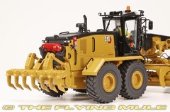 Diecast Masters 1:50 16M3 Motor Grader