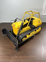 Vintage 1970s Mighty Tonka T-9 «Killdozer» Bulldozer Nice Shape Pressed Steel