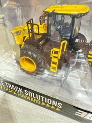 MTS 3630 Switchback/33-38XL Towed Scraper Set By SpecCast 1/50th Scale