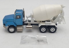 Conrad 1:50 Die-Cast Blue International 5600i Cement Truck EX