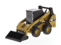 1:64 DIECAST MASTERS CATERPILLAR CAT 272D2 & 297D2 SKIDSTEER Set w/Attachments