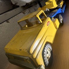 Vintage 1960s Tonka Steel Construction Yellow Truck w/ lowboy Trailer and Loader
