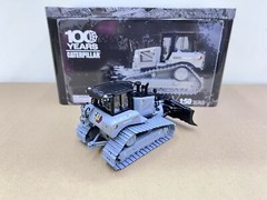 DM 1/50 CAT D6XE LGP Track-Type Tractor Bulldozer 100th Diecast Model 85554BGC