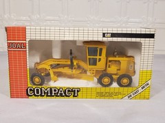 Joal Compact CAT Caterpillar 12G Motor Grader 1:50 Diecast Metal MPN 217 Box