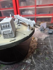 Mechanic Crane Package 1-24 Scale