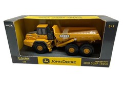 Ertl 15386 John Deere 400D Articulated Dump Truck 1:50 SCALE New In Box Die Cast